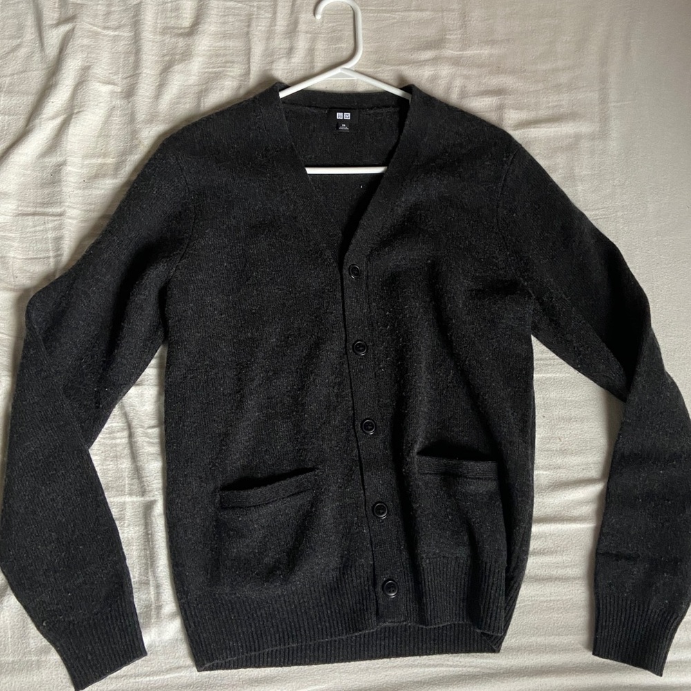 Uniqlo wool cardigan